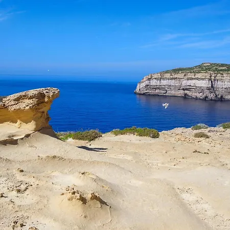 Gozitan Farmhouse With Pool - Pp 1 - Happy Il-Wilġa